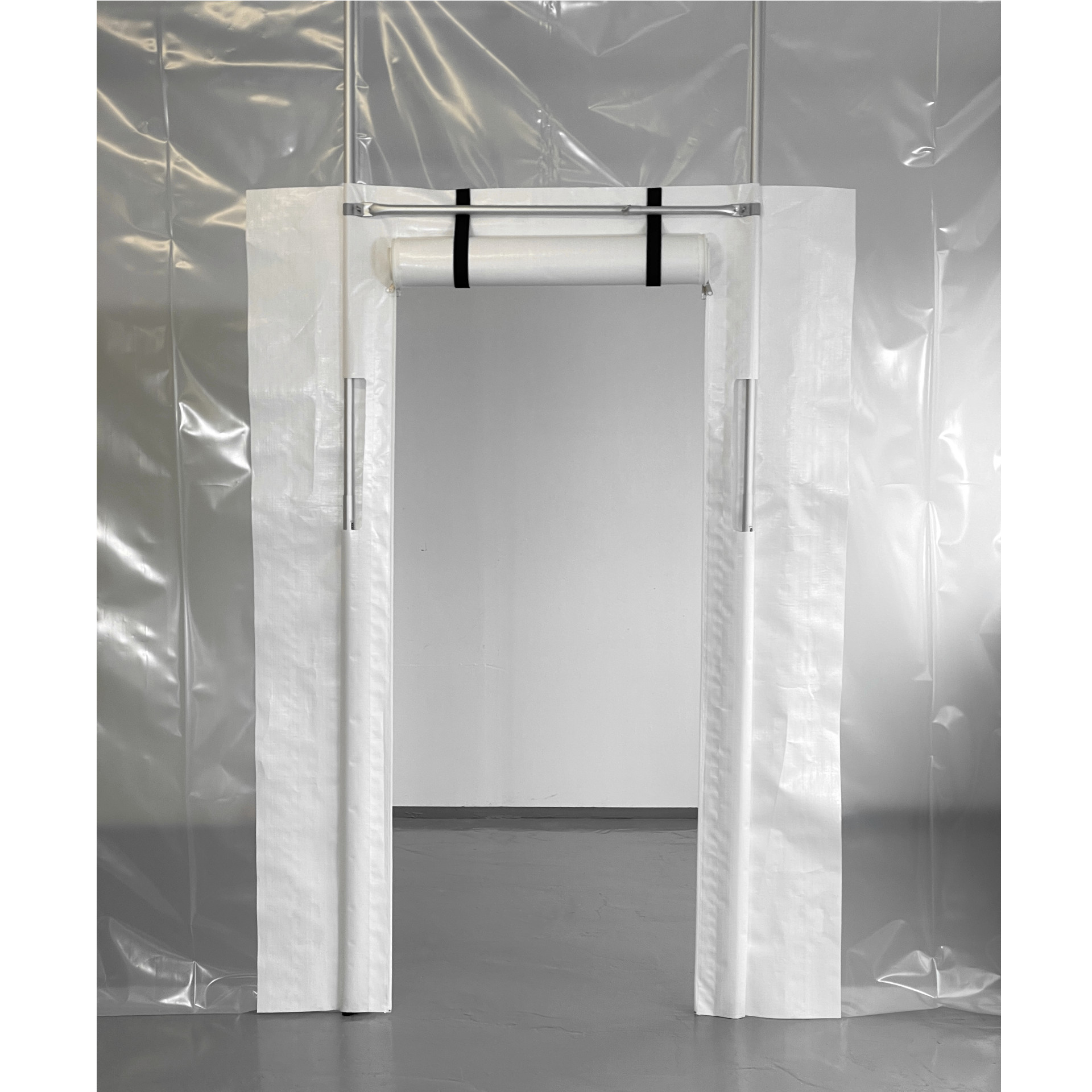 Reißverschlusstür aufrollbar RVT-H Komplett-Paket mit Teleskopstangen Reißverschlusstür aufrollbar RVT-H Komplett-Paket mit Teleskopstangen